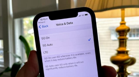 梁山苹果手机维修分享iPhone 12如何打开或关闭5G网络 